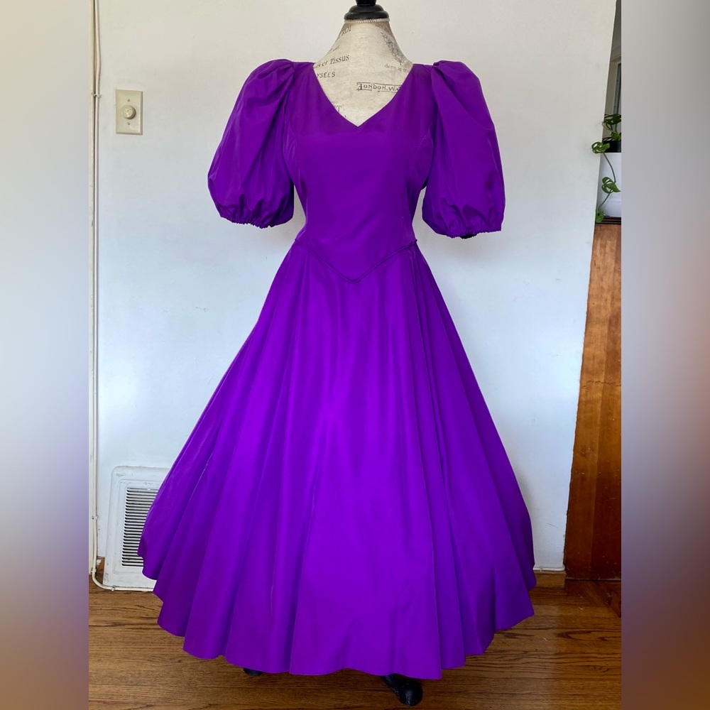 Vintage 1970s Handmade Purple Satin Ballerina Princess Party Dress Prom 2XL